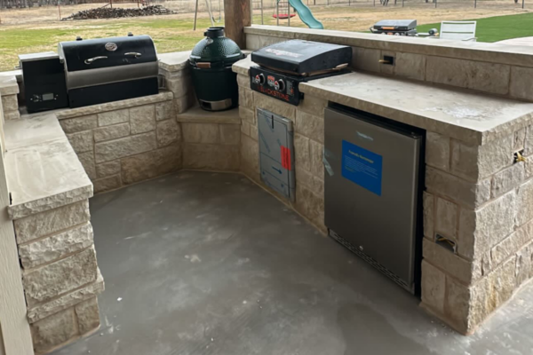 Outdoor Masonry Kitchen